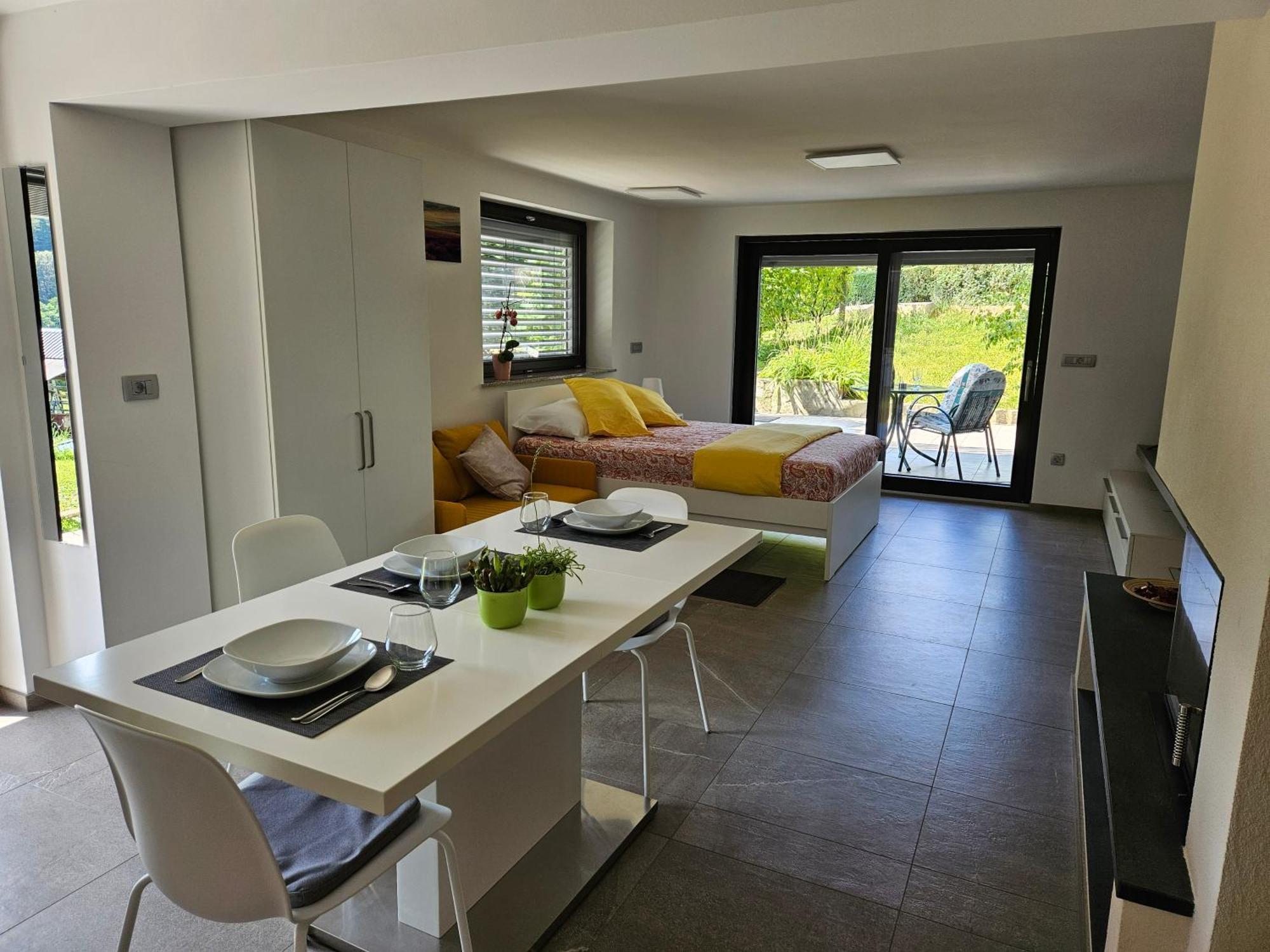 Apartmaji Rdeca Kapica Liubliana